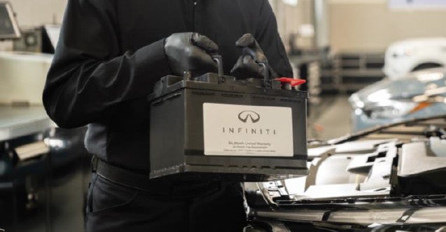 Service expert carrying parts